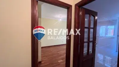 Piso en Venta en A Guarda Centro 3 Habitaciones Terraza