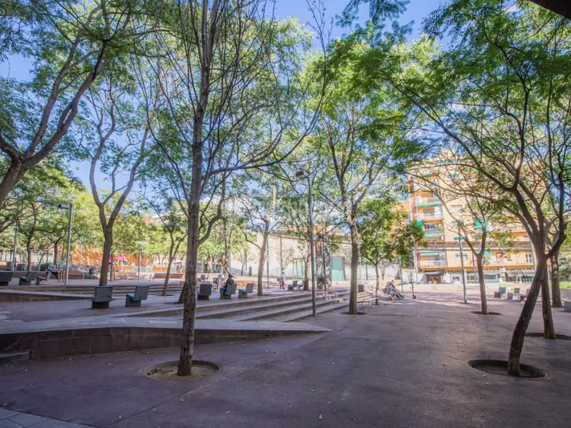 Piso en Venta Nou Barris 44m2 Ideal Inversores