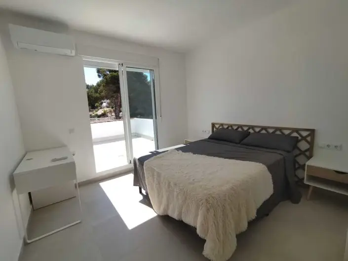 2 Bed Bungalow for sale