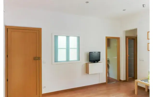 Alquiler Apartamento 2 Dormitorios Barcelona Estudiantes Cerca Metro Alfons X