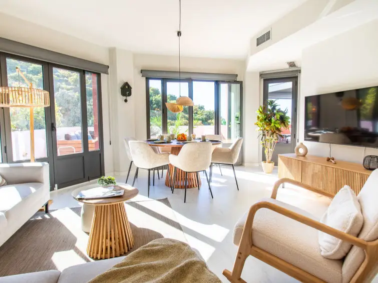 Casa Villa 4 Dormitorios Alquiler La Herradura Espa	175m2