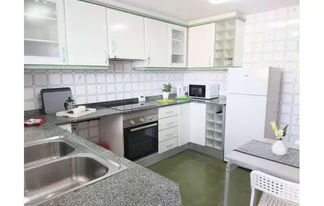 Alquiler Habitaciones Paterna 152m2 Piso Amueblado