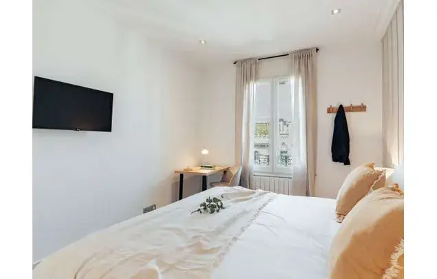 Alquiler Habitaciones Barcelona Piso Compartido 208m2