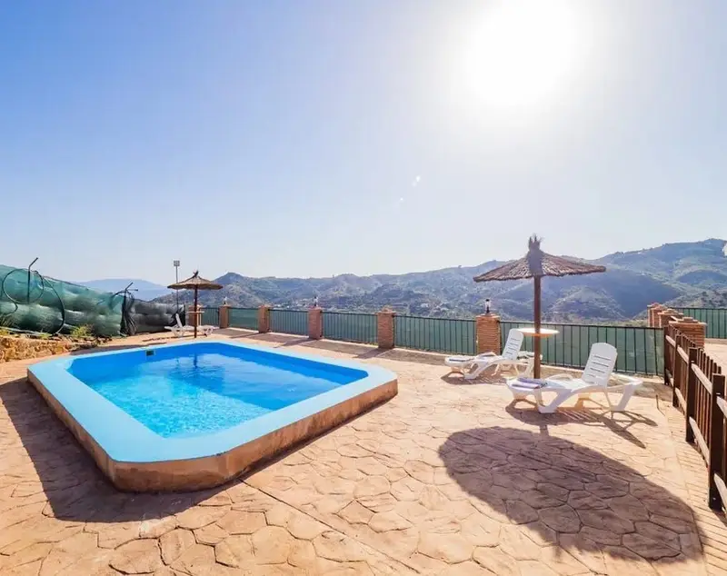 Casa en alquiler en Calle Paris Malaga