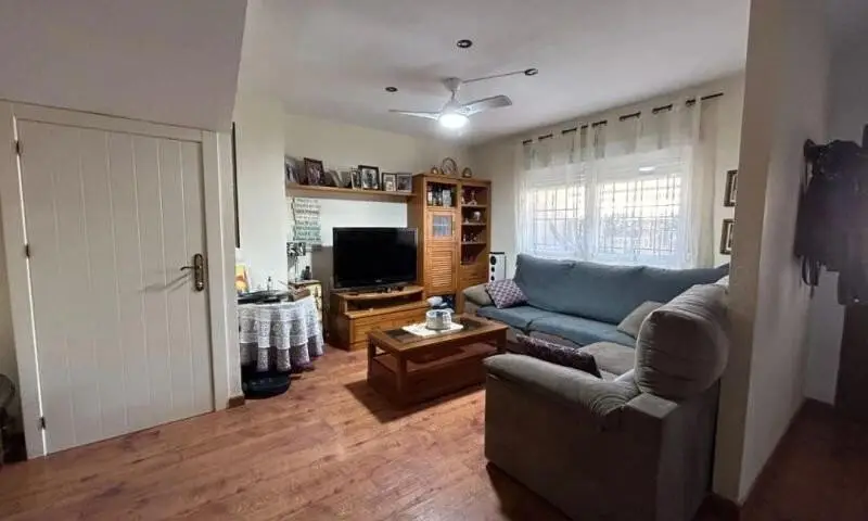 Tríplex Reformado 4 Dormitorios Torre Pacheco