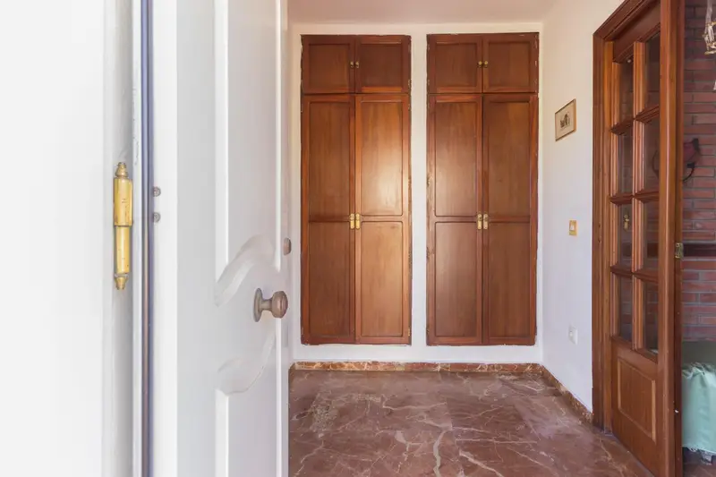 Chalet en Valdelagrana 840m2 319m2 construidos