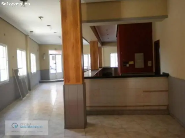 Local Comercial en Esquina Plaza Sagrado Corazon Ref 104