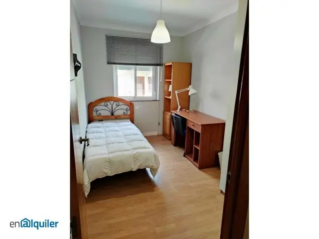 Alquiler Piso 88m2 Terraza Centro Puerto Real Estudiantes