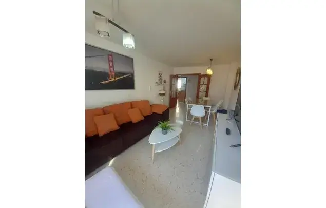 Alquiler Apartamento 3 Dormitorios 75m2 M	laga El Ejido