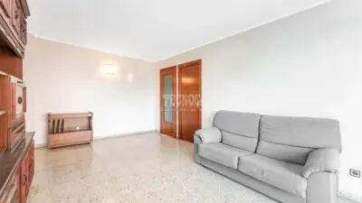 Piso en venta en La Gavarra