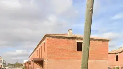 Chalets en Venta Mascaraque: 13 Viviendas Adosadas