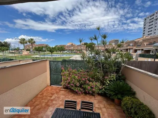 Alquiler casa amueblada terraza Mas del rosari