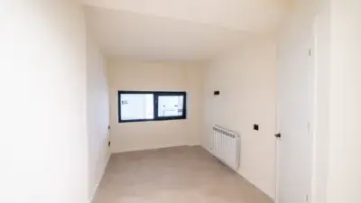 Piso en venta en Centelles 140m2 3 habitaciones terraza local comercial