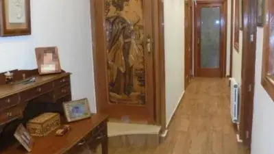 Casa Adosada Reformada en Borriol 334m2