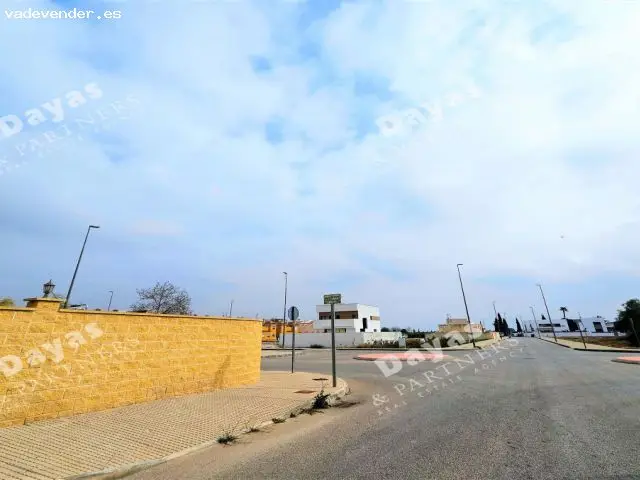 Parcela en Callosa de Segura para 30 Adosados o Casas Individuales
