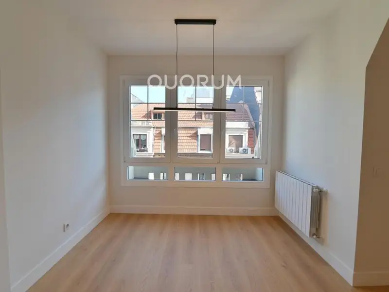 Alquiler Piso Bilbao Centro 90m2 3 Dormitorios 2 Baños Terraza