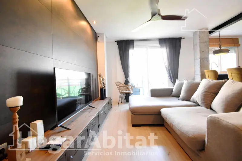 Atico Duplex Reformado en Daimus Cerca de la Playa