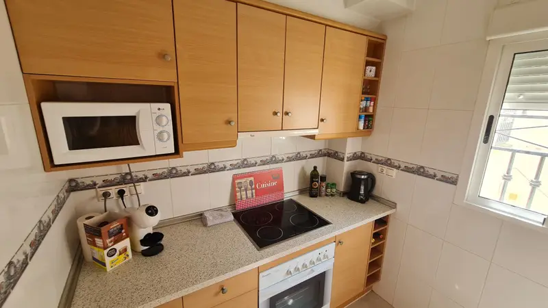 Apartamento en Alquiler Torrevieja 2 Dormitorios Piscina Parking