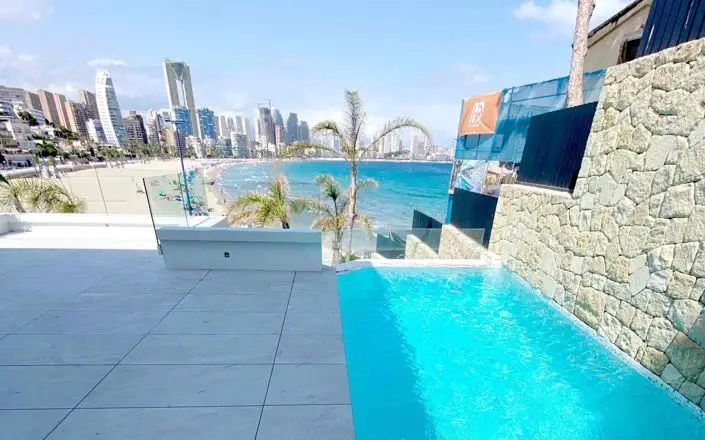 Duplex de Lujo en Benidorm 4 Dormitorios Primera Linea de Playa