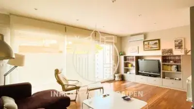Chalet Adosado en Valtierra con Jardin y Garaje