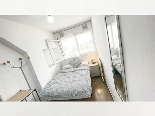 Habitacion Alquiler Sabadell Duplex 2 Personas Wifi Piscina
