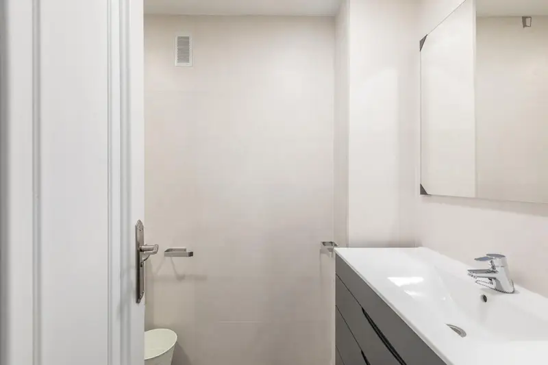 Coliving Valencia: Habitaciones Amuebladas con Servicios Incluidos