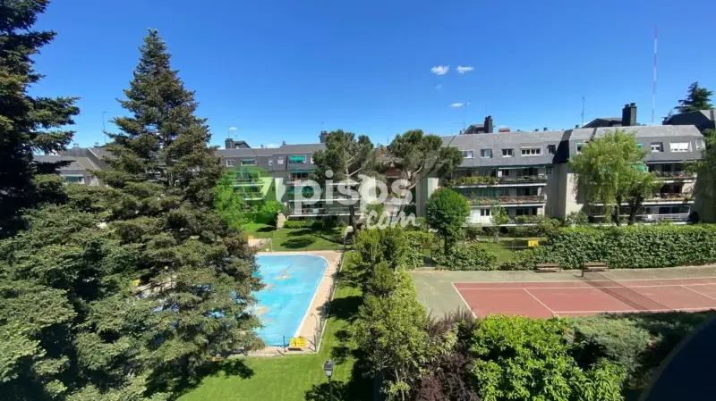 Piso en Alquiler Las Rozas 120m2 3 Dormitorios 2 Baños