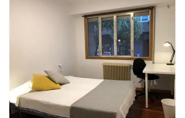 Apartamento 5 Dormitorios Santiago Compostela Cerca Campus