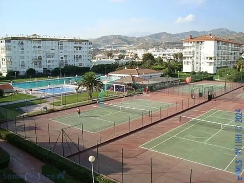 Apartamento 2 Dormitorios Laguna Beach Torrox Malaga