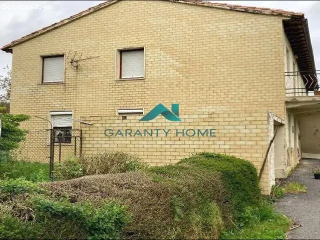 Casa en Venta San Mamés de Meruelo 6 habitaciones 300m²