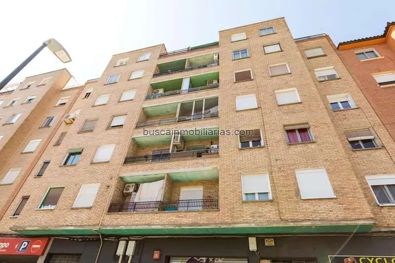 Piso en venta en San José Zaragoza 3 dormitorios 68m2