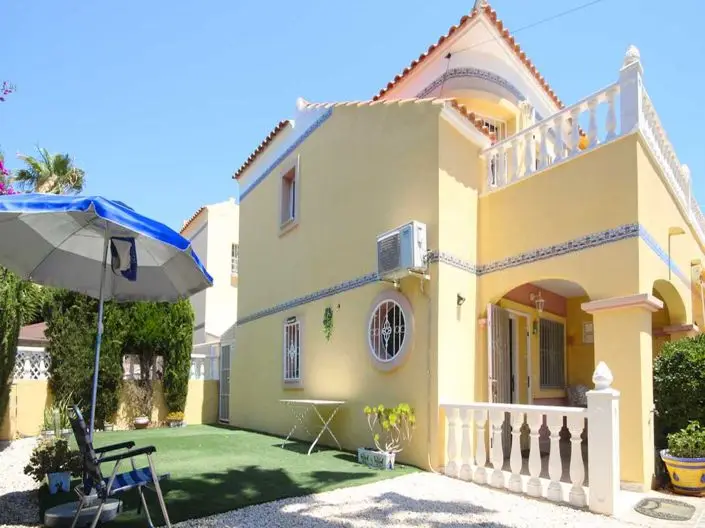 Adosado 2 Dormitorios Villamartin Jardin Privado Costa Blanca