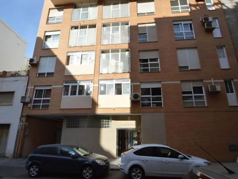 Garaje en Venta en Almeria zona Tagarete 25m2