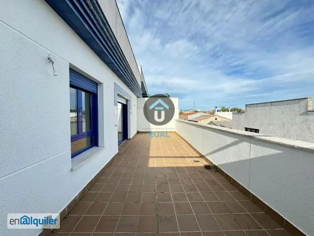 Alquiler Atico Talavera de la Reina 2 habitaciones piscina garaje