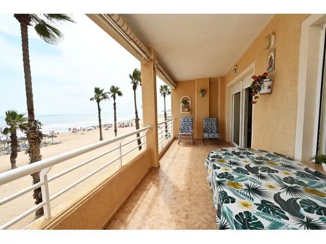 Apartamento Primera Linea Playa La Mata Torrevieja