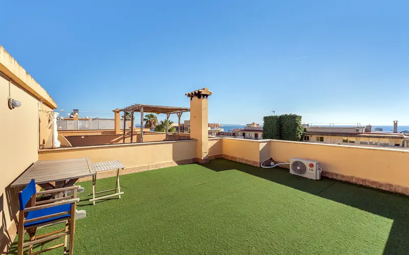 Casa adosada en San Agustin con piscina y vistas al mar