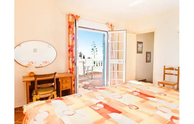 Casa en Estepona 3 Dormitorios Piscina Privada Capacidad 6 Personas