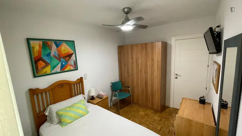 Habitacion Individual en Chalet con normas de convivencia