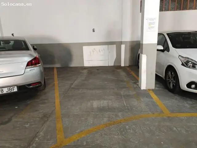 Garaje en Venta en Almansa San Roque 125m2 Acceso Calle