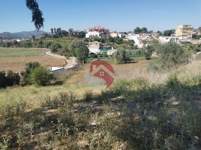 Venta Finca Rustica Campanillas 1800m2 Casa 40m2