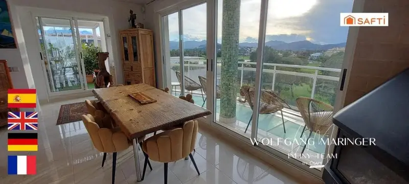 Atico en Oliva Nova con Vistas al Mar y Golf