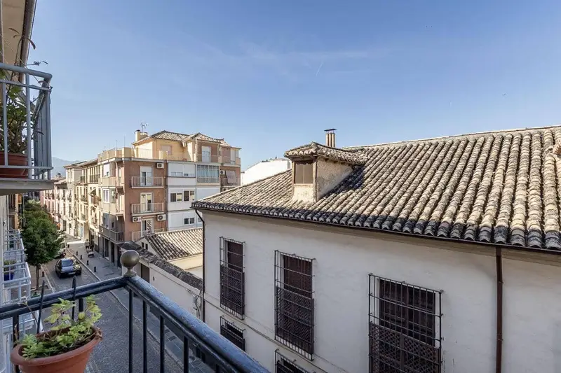 Piso en venta en Granada Realejo 4 dormitorios 2 baños