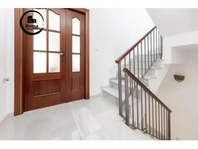 Casa Adosada En Velez De Benaudalla
