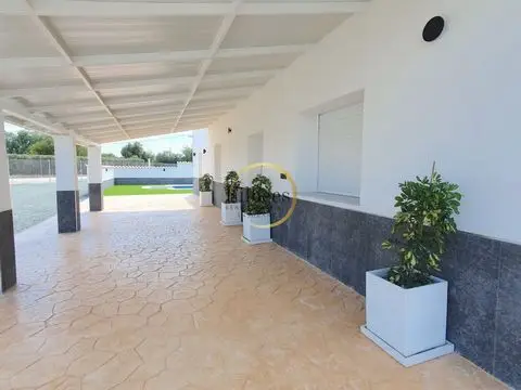 Casa-Villa de 5 Dormitorios en venta Puerto Lumbreras, España