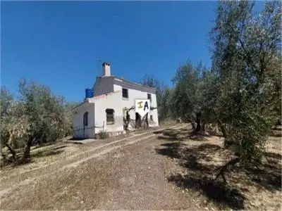 Cortijo con terreno en Sabariego ideal familias y reforma