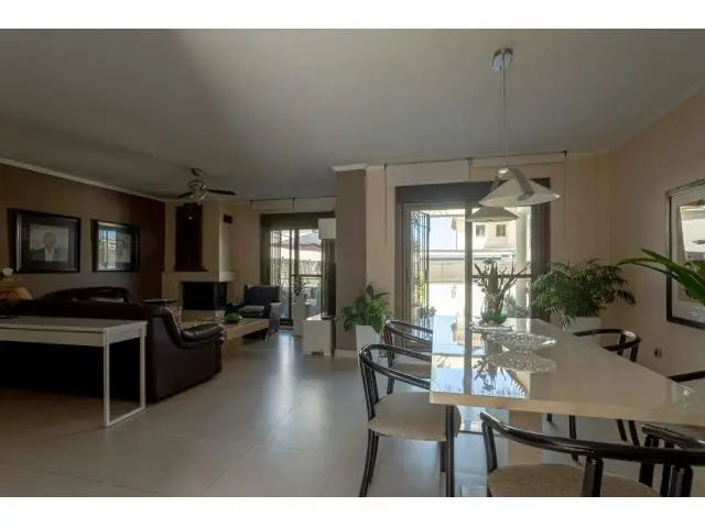 En Venta Vivienda Unifamiliar Pareada En San García, Jardines Del Golf