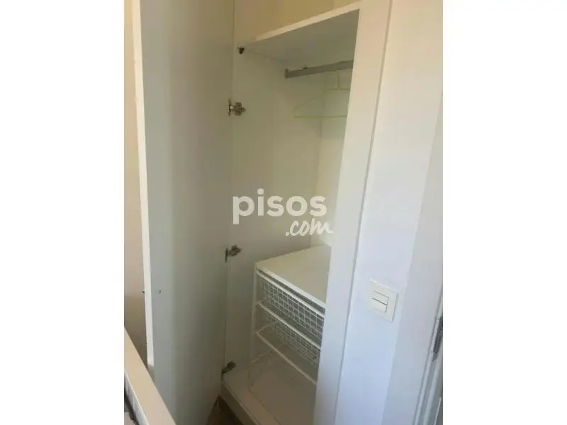 Habitacion en Alquiler El Gornal Barcelona