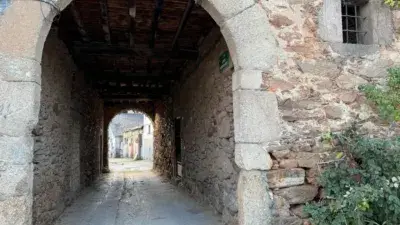 Casa Rústica en Venta en Columbrianos Ponferrada