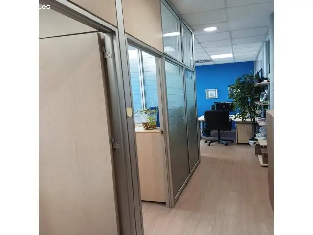 Oficina en Las Rozas A-6 Cercanias