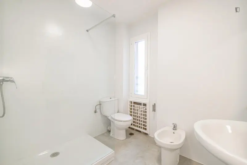 Coliving Madrid: Habitaciones Amuebladas con Servicios Incluidos